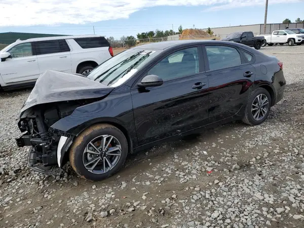 3KPF24ADXRE807000 2024 KIA FORTE - Image 1