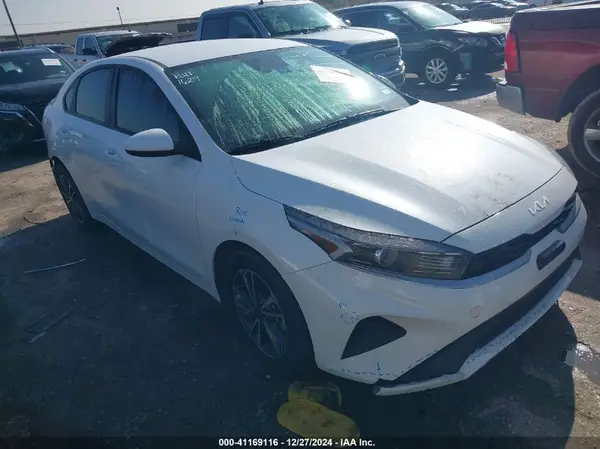 3KPF24ADXRE809362 2024 KIA FORTE - Image 1