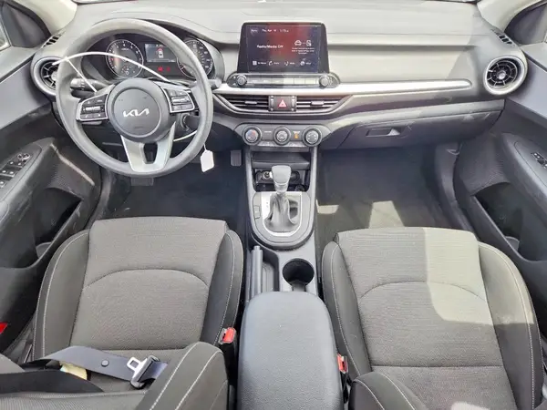 3KPF24ADXRE810754 2024 KIA FORTE - Image 8