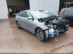 3KPF24ADXRE811550 2024 KIA FORTE