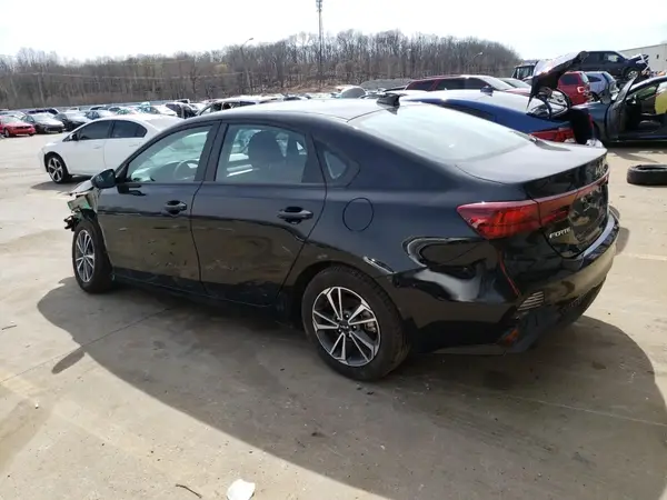 3KPF24ADXRE812116 2024 KIA FORTE - Image 2