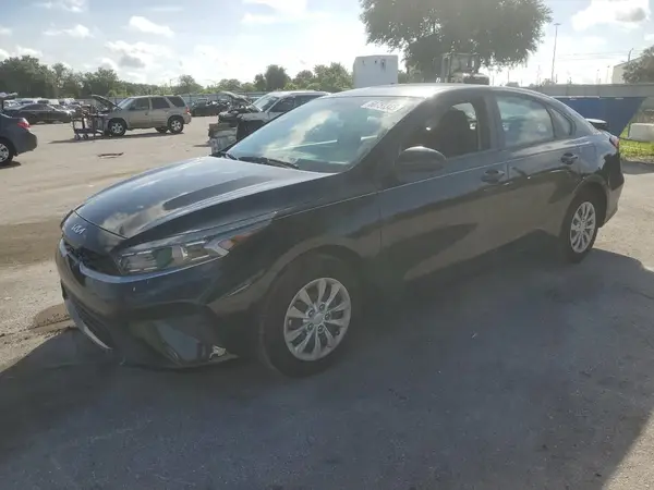 3KPF24ADXRE816540 2024 KIA FORTE - Image 1