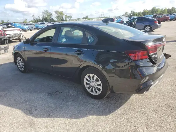 3KPF24ADXRE816540 2024 KIA FORTE - Image 2