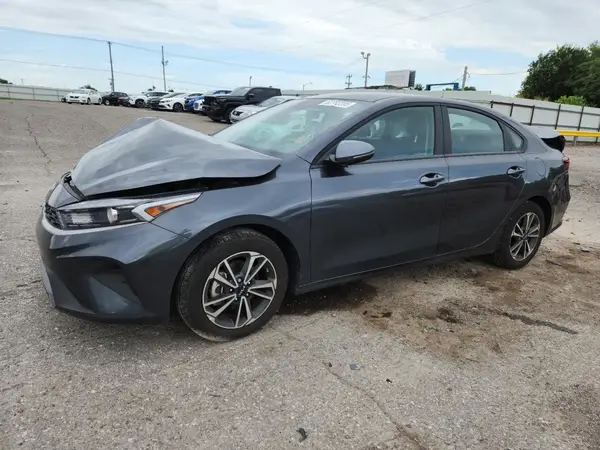 3KPF24ADXRE819115 2021 KIA FORTE - Image 1