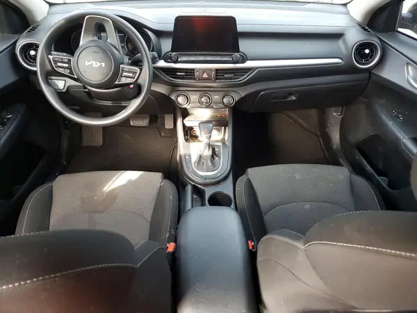 3KPF24ADXRE821155 2024 KIA FORTE - Image 8