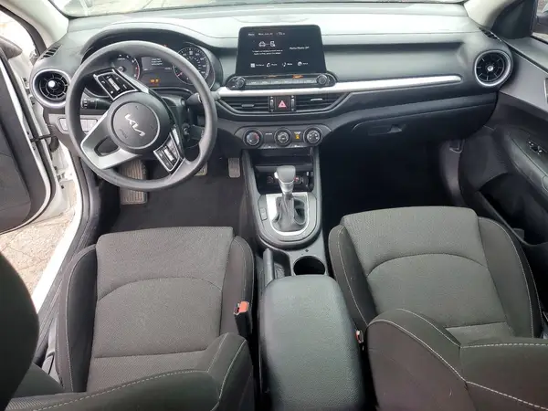 3KPF24ADXRE821530 2024 KIA FORTE - Image 8