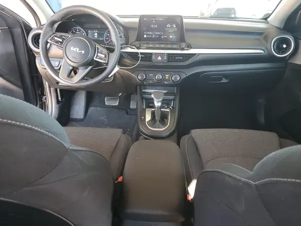 3KPF24ADXRE823942 2024 KIA FORTE - Image 8