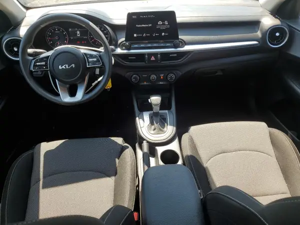 3KPF24ADXRE829501 2024 KIA FORTE - Image 8