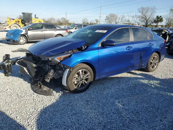 3KPF24ADXRE834780 2024 KIA FORTE - Image 1