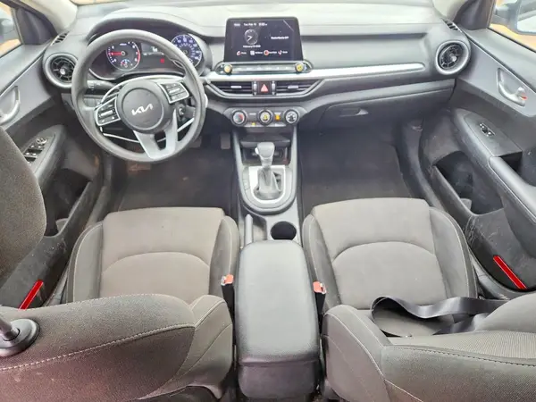 3KPF24ADXRE836934 2024 KIA FORTE - Image 8