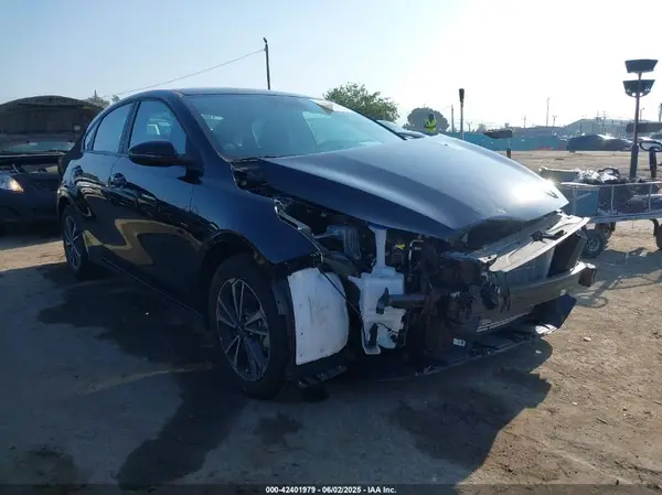 3KPF24ADXRE837520 2024 KIA FORTE - Image 1