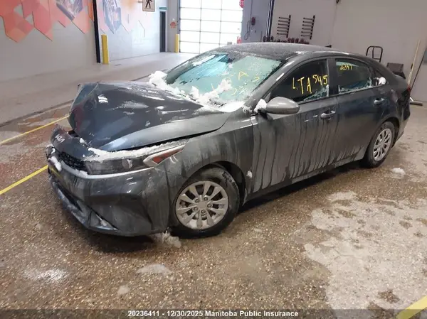3KPF24ADXRE838361 2024 KIA FORTE - Image 2