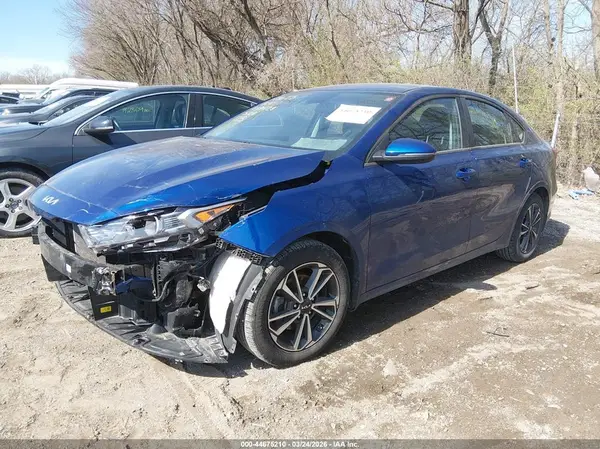 3KPF24ADXRE839428 2024 KIA FORTE - Image 2