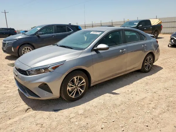 3KPF24ADXRE840529 2024 KIA FORTE - Image 1