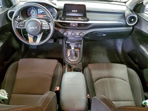 3KPF24ADXRE841079 2024 KIA FORTE - Image 8