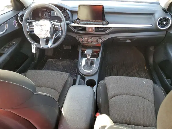 3KPF24ADXRE841194 2024 KIA FORTE - Image 8