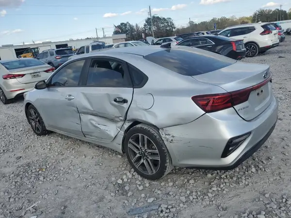 3KPF34AD0KE007065 2019 KIA FORTE - Image 2