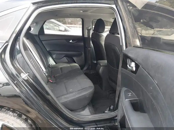 3KPF34AD0KE012234 2019 KIA FORTE - Image 8
