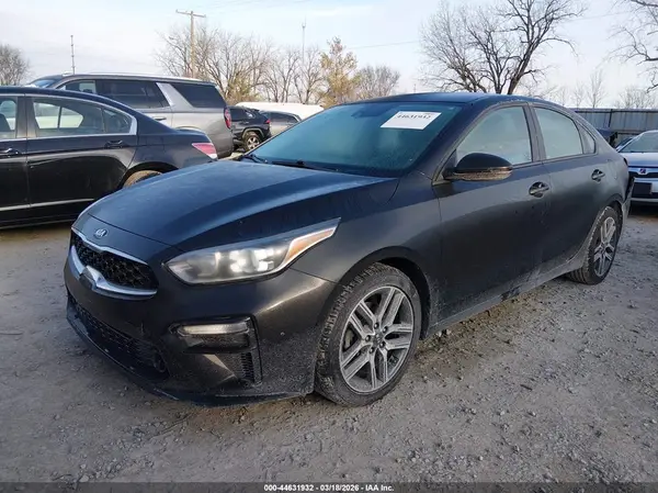3KPF34AD0KE015683 2019 KIA FORTE - Image 2