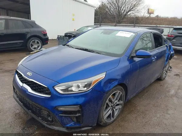 3KPF34AD0KE018051 2019 KIA FORTE - Image 2