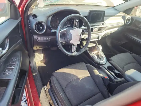 3KPF34AD0KE019443 2019 KIA FORTE - Image 8