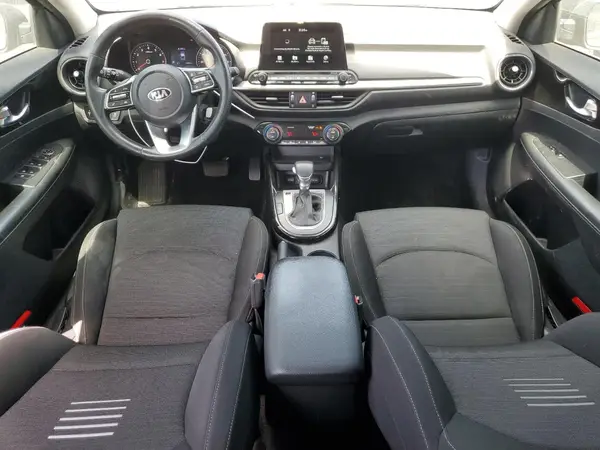 3KPF34AD0KE024139 2019 KIA FORTE - Image 8