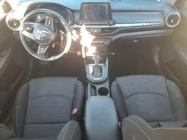 3KPF34AD0KE041507 2019 KIA FORTE - Image 8