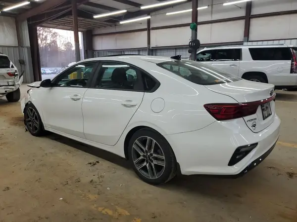 3KPF34AD0KE043029 2019 KIA FORTE - Image 2