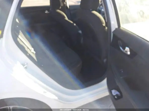 3KPF34AD0KE062485 2019 KIA FORTE - Image 8