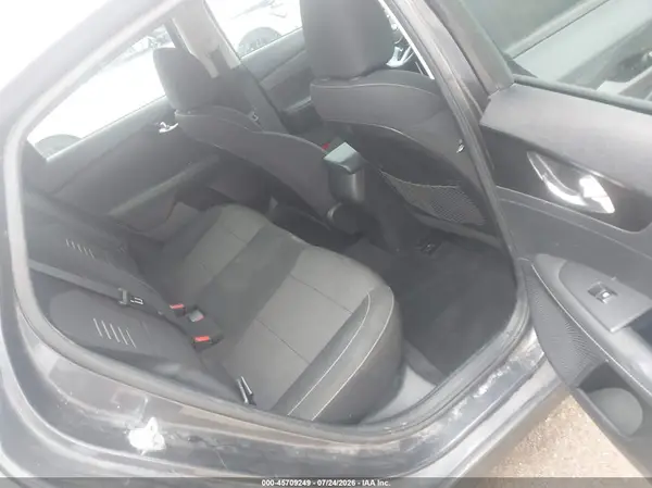 3KPF34AD0KE067444 2019 KIA FORTE - Image 8
