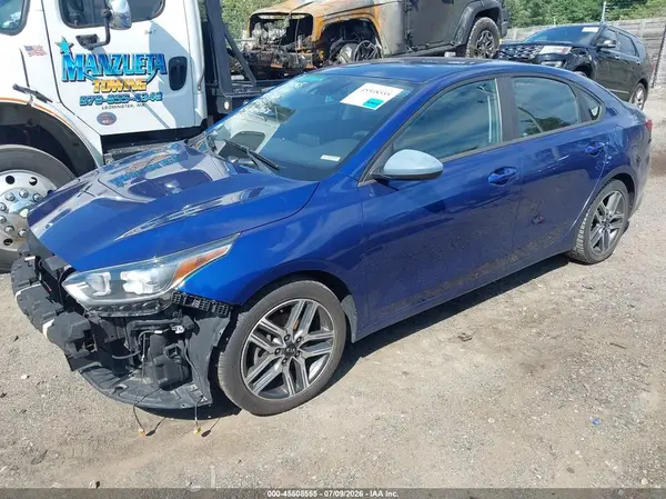 3KPF34AD0KE073485 2019 KIA FORTE - Image 2