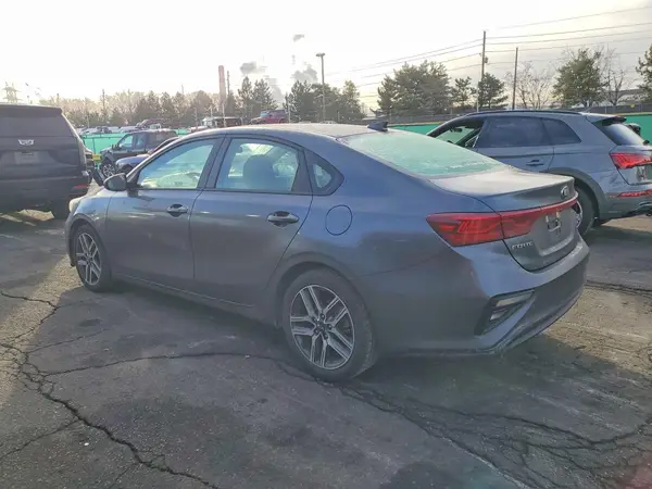 3KPF34AD0KE075818 2019 KIA FORTE - Image 2
