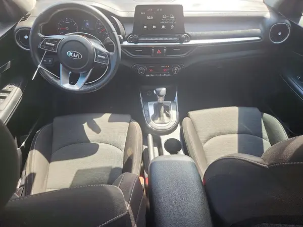 3KPF34AD0KE079755 2019 KIA FORTE - Image 8