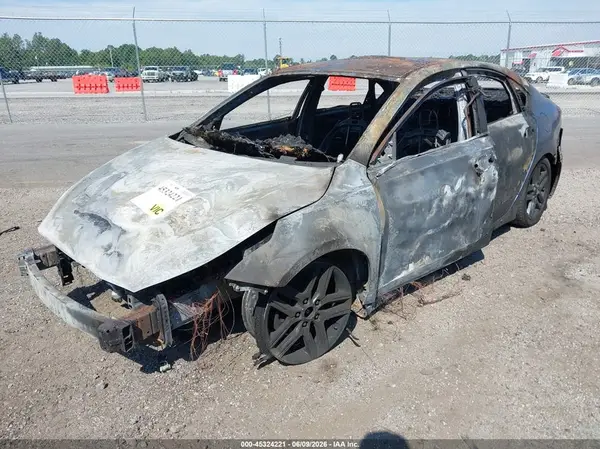 3KPF34AD0LE154164 2020 KIA FORTE - Image 2