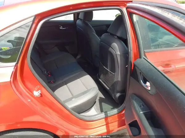3KPF34AD0LE167738 2020 KIA FORTE - Image 8