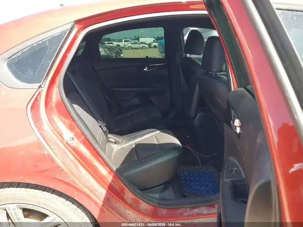 3KPF34AD0LE186371 2020 KIA FORTE - Image 8
