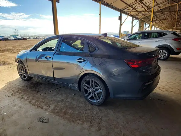 3KPF34AD0ME269882 2021 KIA FORTE - Image 2
