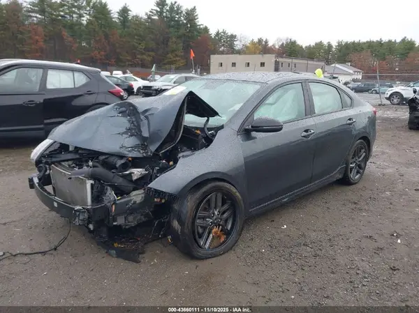 3KPF34AD0ME271504 2021 KIA FORTE - Image 2
