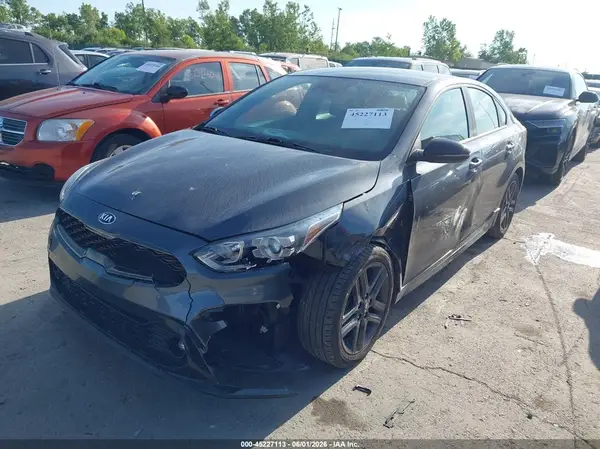 3KPF34AD0ME275987 2021 KIA FORTE - Image 2