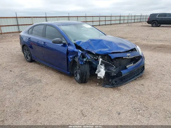 3KPF34AD0ME280641 2021 KIA FORTE - Image 1