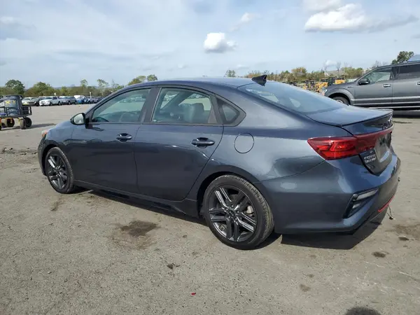 3KPF34AD0ME281255 2021 KIA FORTE - Image 2