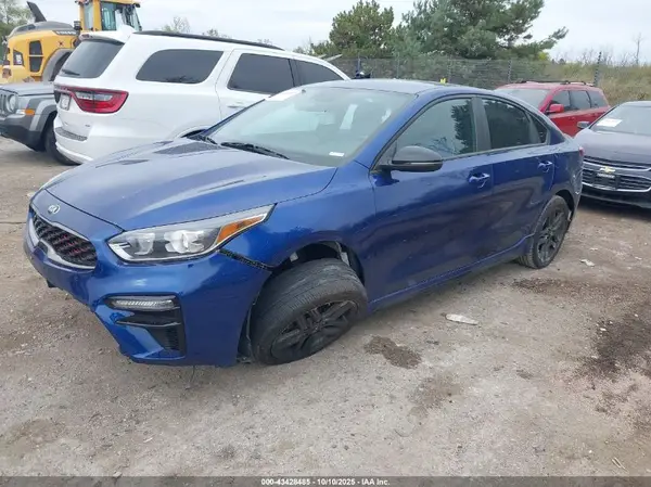3KPF34AD0ME282387 2021 KIA FORTE - Image 2