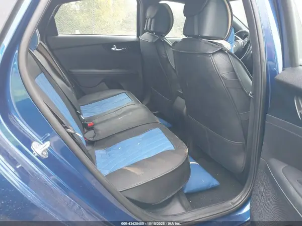 3KPF34AD0ME282387 2021 KIA FORTE - Image 8