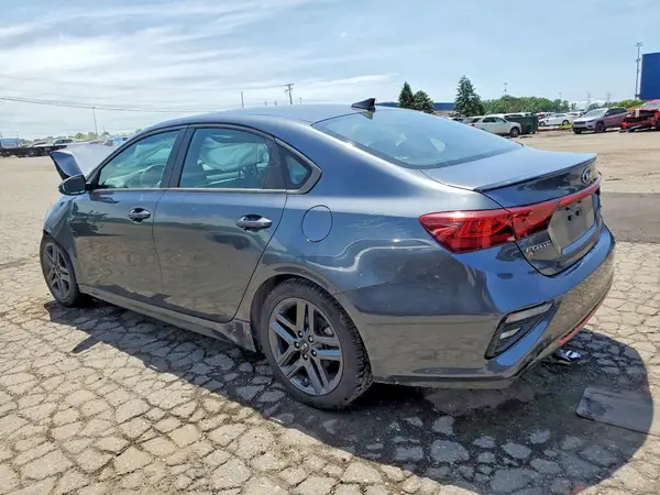 3KPF34AD0ME284138 2021 KIA FORTE - Image 2
