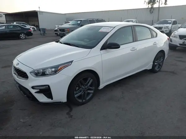 3KPF34AD0ME286763 2021 KIA FORTE - Image 2