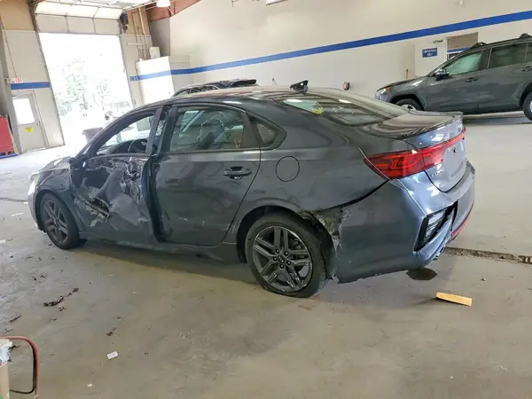 3KPF34AD0ME296094 2021 KIA FORTE - Image 2