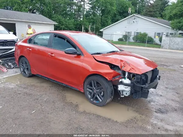 3KPF34AD0ME298301 2021 KIA FORTE - Image 1