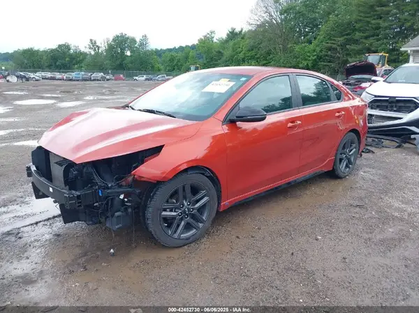3KPF34AD0ME298301 2021 KIA FORTE - Image 2