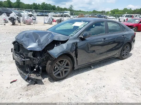 3KPF34AD0ME320992 2021 KIA FORTE - Image 2