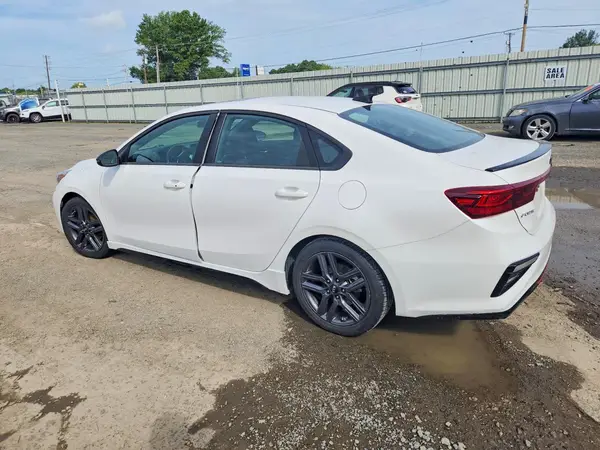 3KPF34AD0ME330101 2021 KIA FORTE - Image 2